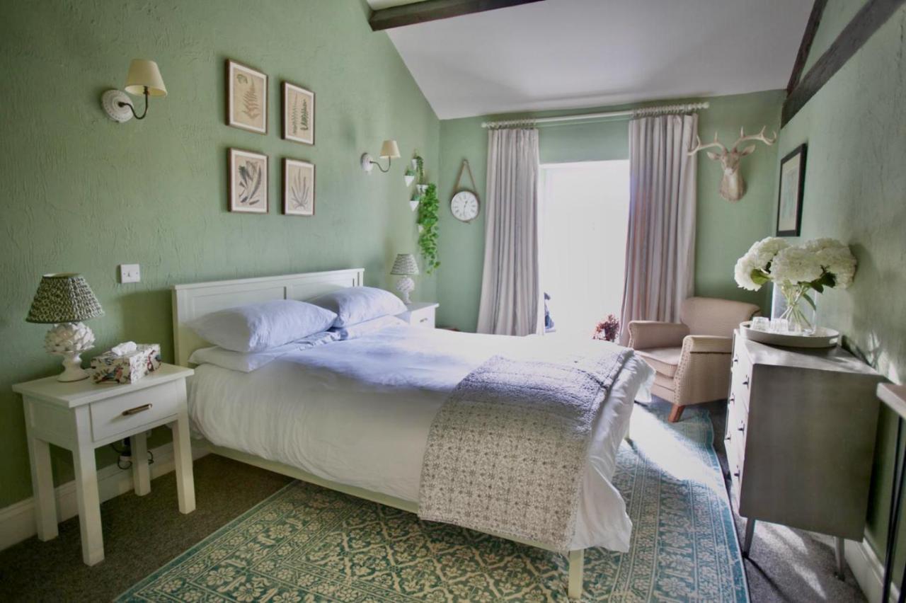 The Brown Horse Inn Winster  외부 사진