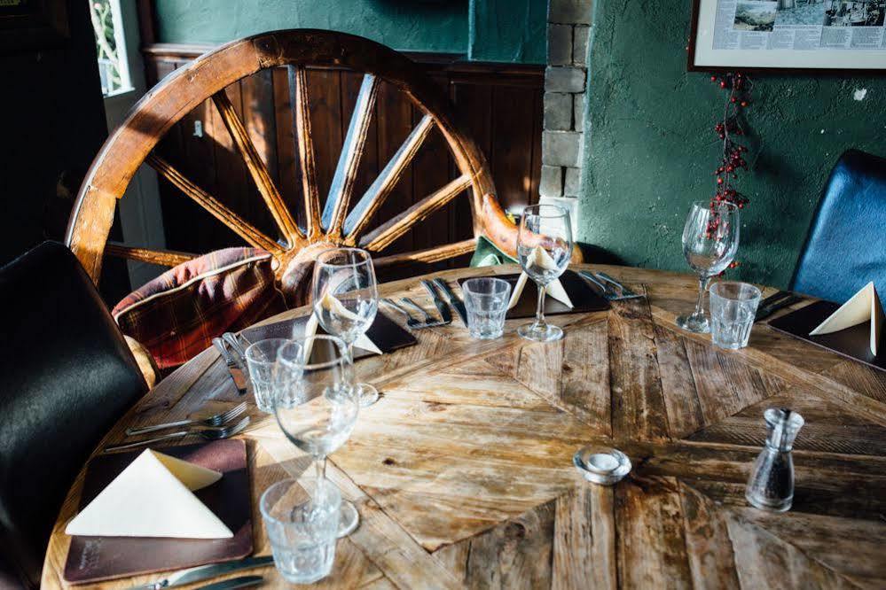The Brown Horse Inn Winster  외부 사진