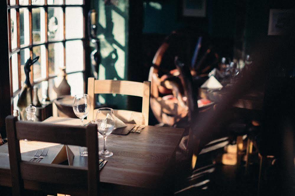 The Brown Horse Inn Winster  외부 사진